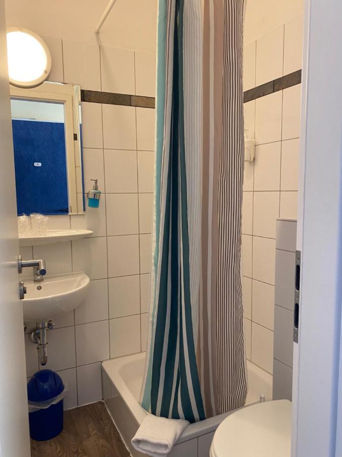 Alpha Hotel Garni Hamburg Ngoại thất bức ảnh