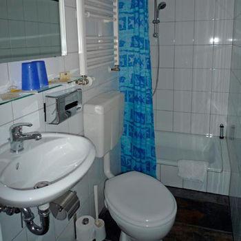Alpha Hotel Garni Hamburg Ngoại thất bức ảnh