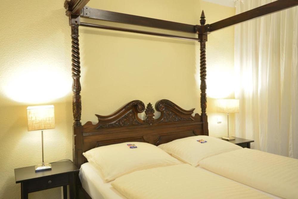Alpha Hotel Garni Hamburg Ngoại thất bức ảnh