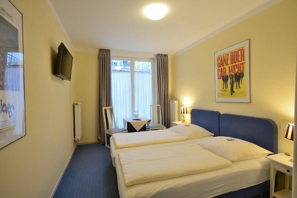 Alpha Hotel Garni Hamburg Ngoại thất bức ảnh