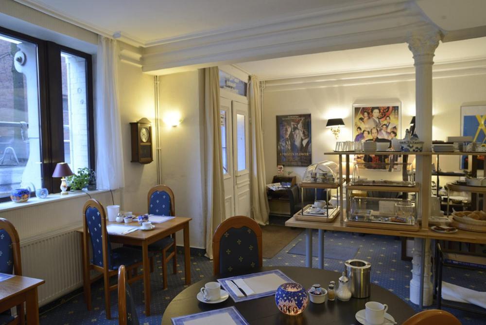 Alpha Hotel Garni Hamburg Ngoại thất bức ảnh